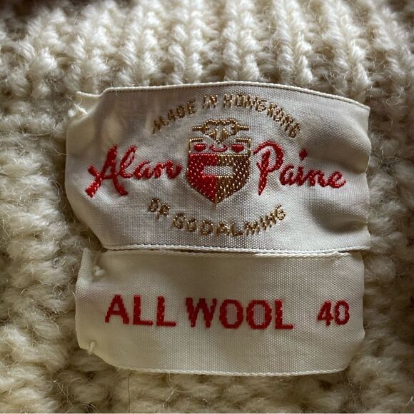 Alan Paige Cream Cable Knit Vintage 100% Wool Crew Neck Sweater Size 40 - Picture 3 of 9